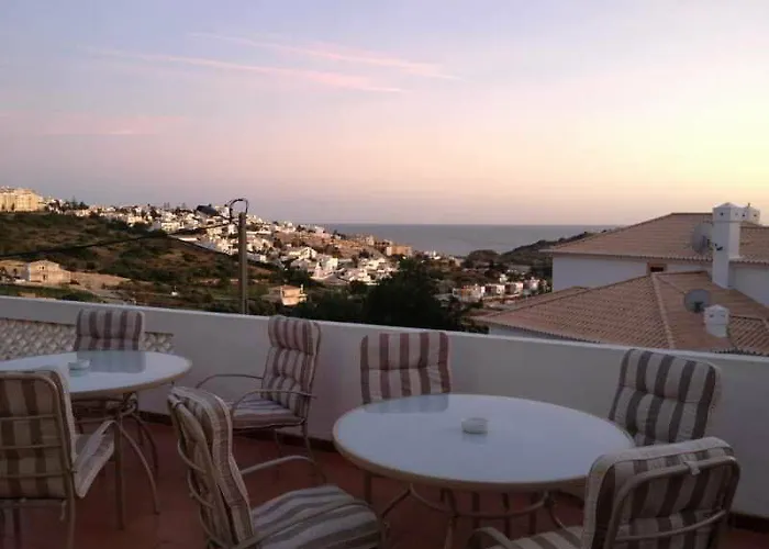 Гостевой дом Cerro 3*