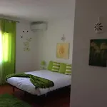Cerro בית הארחה