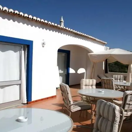 Cerro Πανσιόν