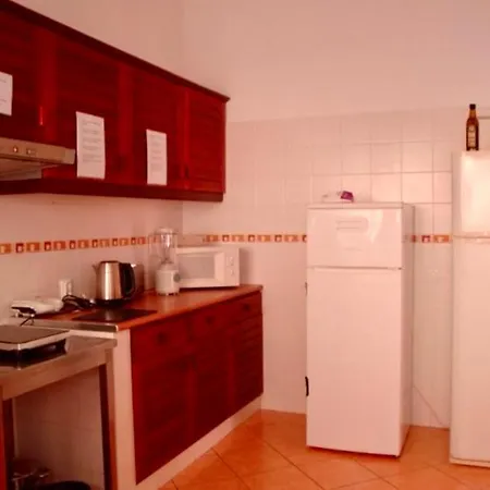 Πανσιόν Cerro Αλμπουφέιρα