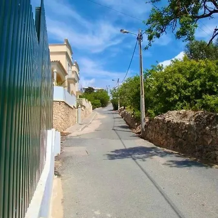 Πανσιόν Cerro Αλμπουφέιρα