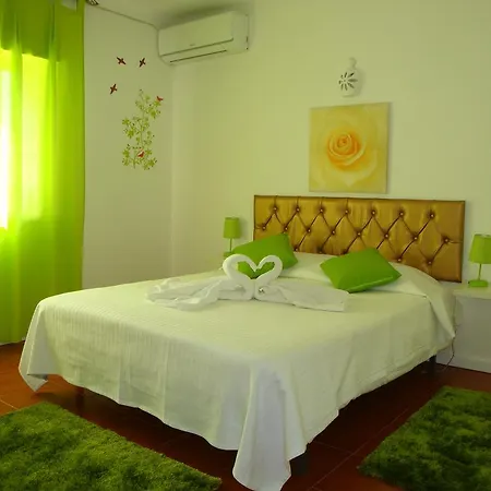 Πανσιόν Cerro 3*