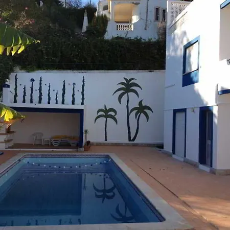 Πανσιόν Cerro