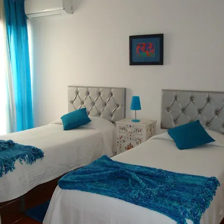 塞罗别墅酒店 3*