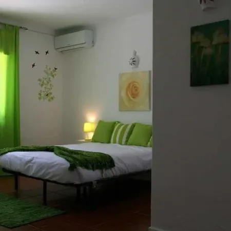 塞罗别墅酒店 招待所 3*